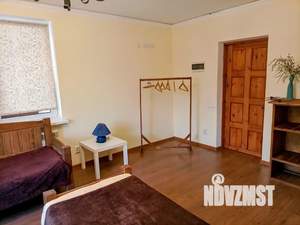 Дом 34м², 2-этажный, посуточно,