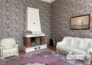 Дом 300м², 3-этажный, на длительный срок,