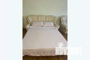 Дом 200м², 2-этажный, посуточно,