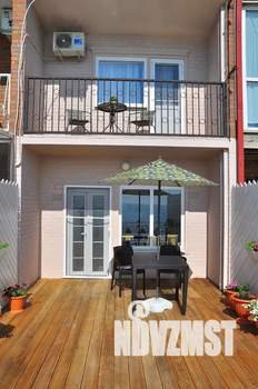 Дом 150м², 3-этажный, посуточно,