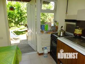 Дом 25м², 2-этажный, посуточно,