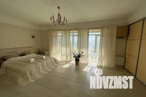 Дом 200м², 2-этажный, посуточно,