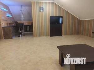 Дом 100м², 2-этажный, посуточно,