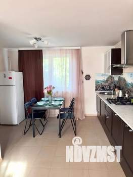 Дом 45м², 2-этажный, посуточно,