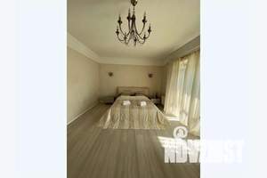 Дом 200м², 2-этажный, посуточно,