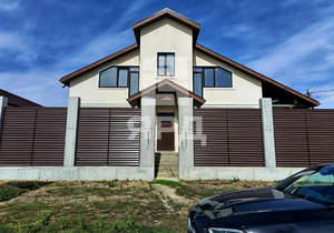 Дом 218м², 2-этажный, участок 6 сот.