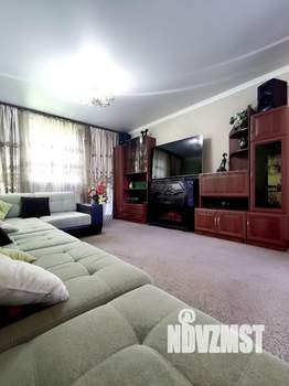 Дом 220м², 2-этажный, участок 4 сот.