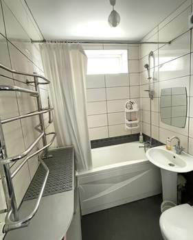 Дом 110м², 2-этажный, участок 6 сот.