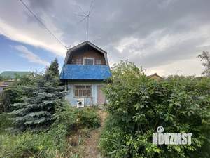 Дом 61м², 2-этажный, участок 6 сот.