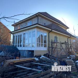 Дом 317м², 3-этажный, участок 6 сот.