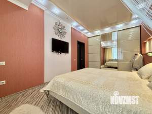 Таунхаус 230м², 3-этажный, участок 1 сот.