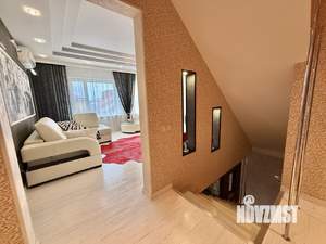 Таунхаус 230м², 3-этажный, участок 1 сот.