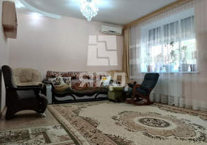 Дом 200м², 3-этажный, участок 3 сот.