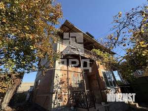 Дом 190м², 3-этажный, участок 4 сот.