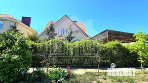 Дом 225м², 2-этажный, участок 6 сот.