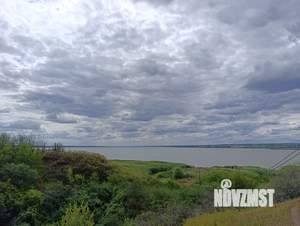 Дом 211м², 3-этажный, участок 6 сот.