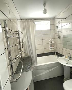 Дом 110м², 2-этажный, участок 6 сот.