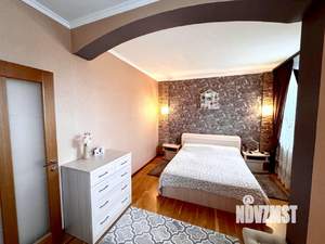 Дом 82м², 2-этажный, участок 2 сот.