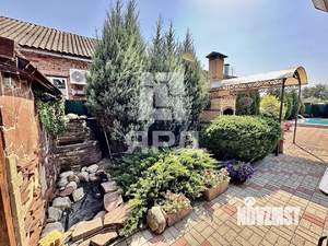 Дом 136м², 2-этажный, участок 6 сот.