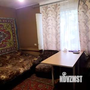 Дом 81м², 2-этажный, участок 6 сот.