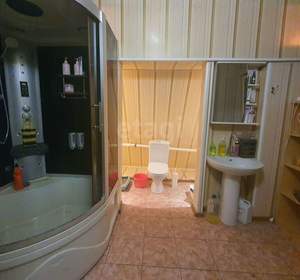 Дом 266м², 3-этажный, участок 9 сот.