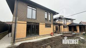 Дом 194м², 2-этажный, участок 3 сот.