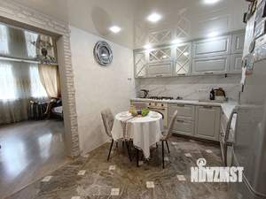 Дом 122м², 2-этажный, участок 7 сот.