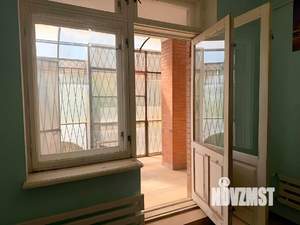 Дом 450м², 2-этажный, участок 4 сот.