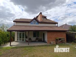 Дом 211м², 3-этажный, участок 6 сот.