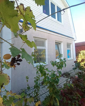 Дом 112м², 2-этажный, участок 6 сот.