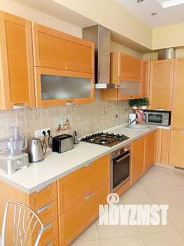 Таунхаус 156м², 2-этажный, участок 2 сот.