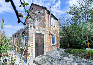 Дом 53м², 2-этажный, участок 6 сот.