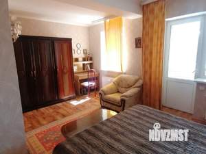 Дом 151м², 2-этажный, участок 3 сот.