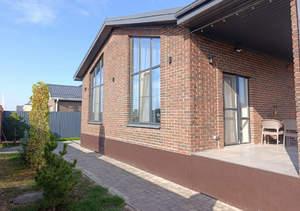 Дом 99м², 1-этажный, участок 4 сот.