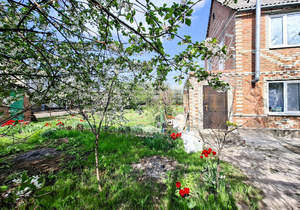 Дом 53м², 2-этажный, участок 6 сот.