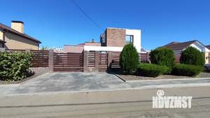 Дом 121м², 2-этажный, участок 4 сот.