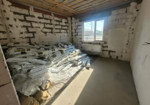 Дом 80м², 2-этажный, участок 6 сот.