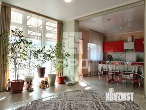 Дом 200м², 3-этажный, участок 3 сот.