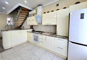 Дом 94м², 2-этажный, участок 2 сот.