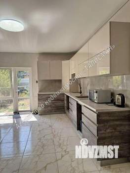 Дом 157м², 2-этажный, участок 3 сот.