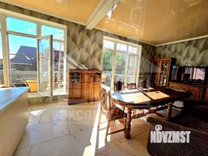 Дом 234м², 2-этажный, участок 4 сот.