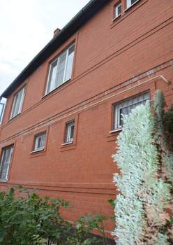 Дом 198м², 2-этажный, участок 7 сот.