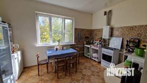 Дом 256м², 3-этажный, участок 9 сот.