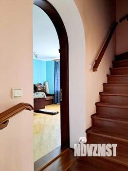 Дом 431м², 3-этажный, участок 4 сот.