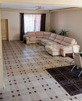 Дом 160м², 2-этажный, участок 4 сот.