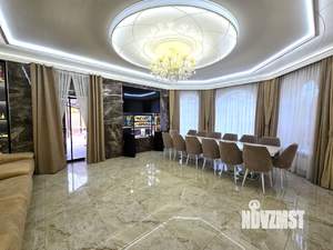 Дом 181м², 1-этажный, участок 8 сот.