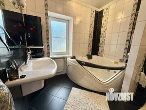 Таунхаус 230м², 3-этажный, участок 1 сот.