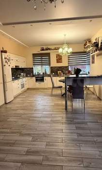 Дом 107м², 1-этажный, участок 4 сот.