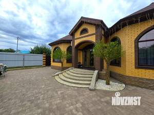 Дом 181м², 1-этажный, участок 8 сот.