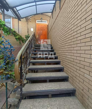 Дом 320м², 2-этажный, участок 5 сот.